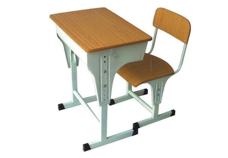 学校如何选择合适的课桌椅？